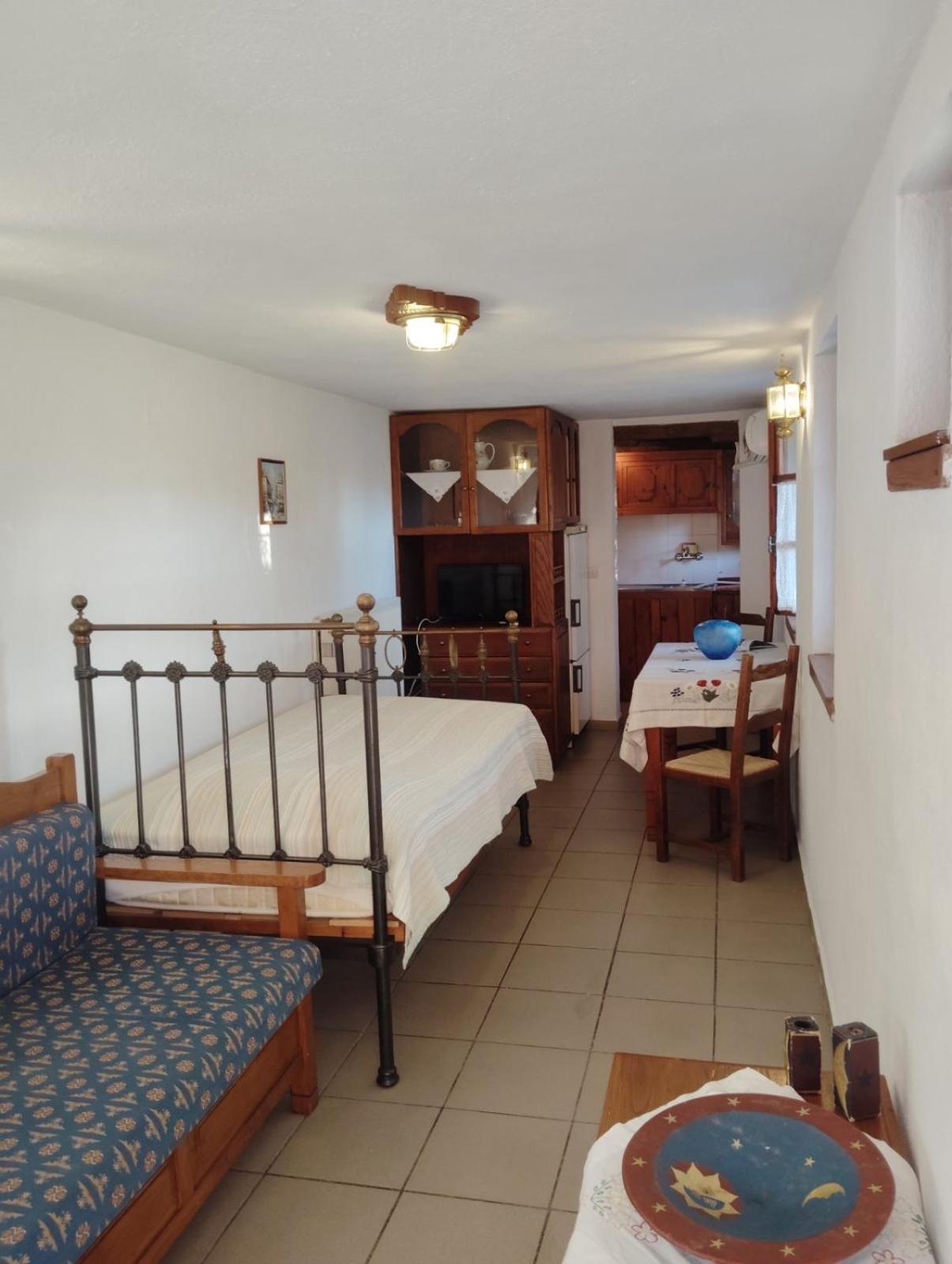 Guesthouse Apanemia Áfissos Extérieur photo